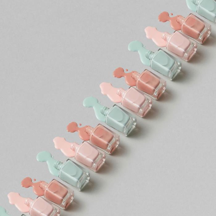 Bozan Pack Nails It With its Clear Glass Bottles for Cosmetics